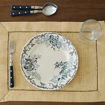 Vesela pentru masa si Tacamuri